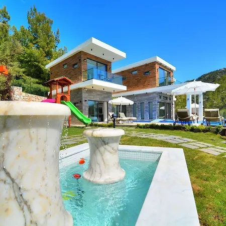 Korunakli Villa Avangard